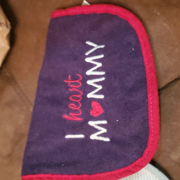 Bibs - Picture 2 of 2